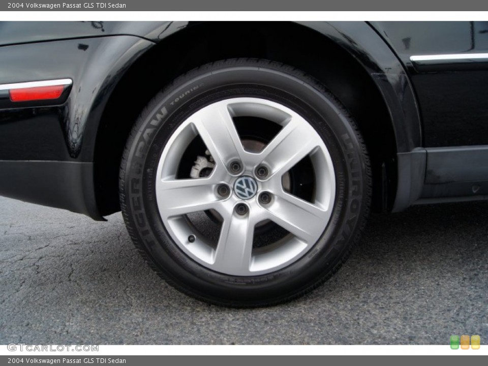 2004 Volkswagen Passat GLS TDI Sedan Wheel and Tire Photo #60803198