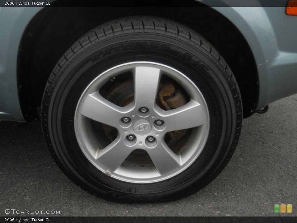 2006 Hyundai Tucson GL Wheel and Tire Photo #60917474