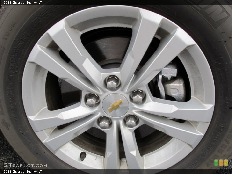 2011 Chevrolet Equinox LT Wheel and Tire Photo #61007452