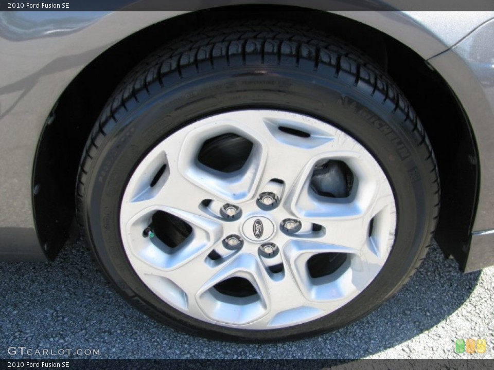 2010 Ford Fusion SE Wheel and Tire Photo #61037812