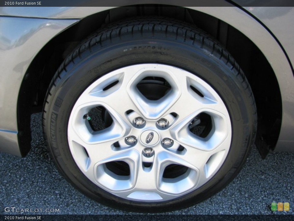 2010 Ford Fusion SE Wheel and Tire Photo #61037821
