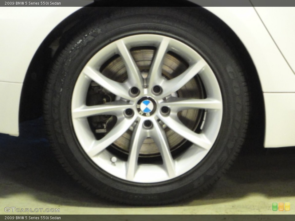 2009 BMW 5 Series 550i Sedan Wheel and Tire Photo #61058437