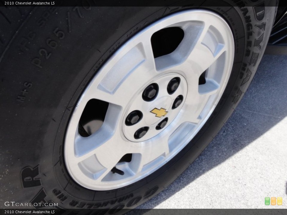 2010 Chevrolet Avalanche Wheels and Tires