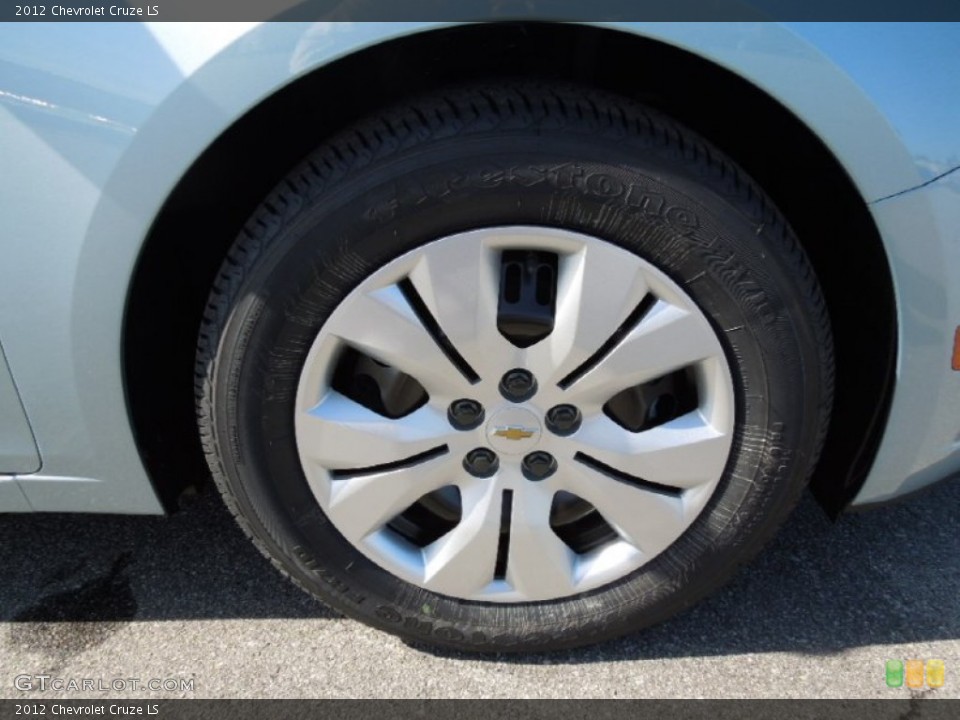 2012 Chevrolet Cruze LS Wheel and Tire Photo #61065052