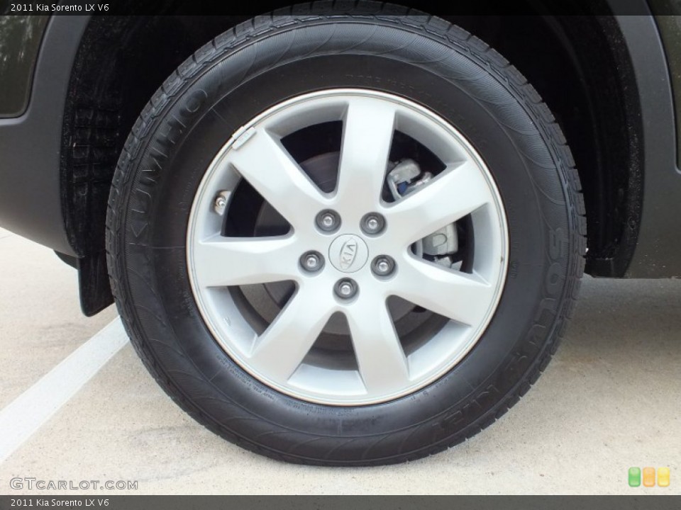 2011 Kia Sorento LX V6 Wheel and Tire Photo #61121924