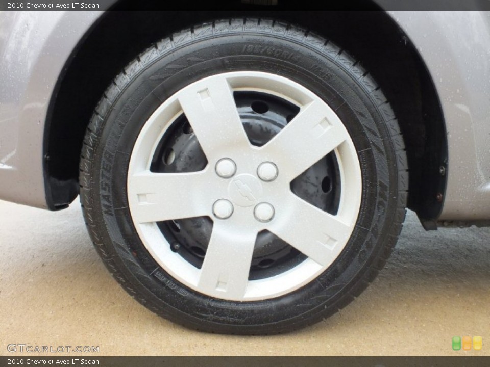 2010 Chevrolet Aveo LT Sedan Wheel and Tire Photo #61123985