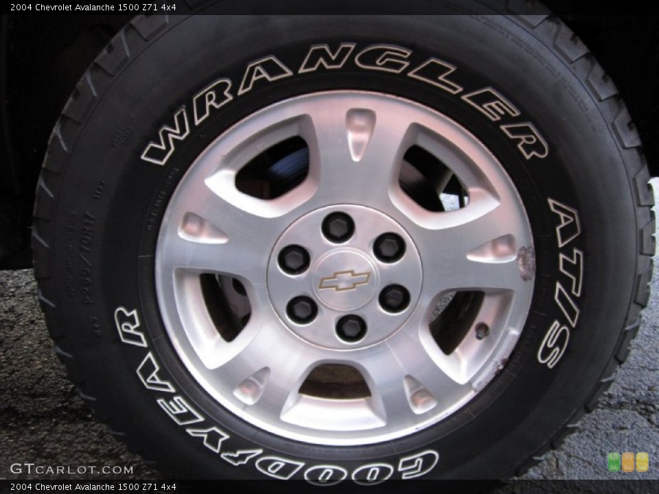 2004 Chevrolet Avalanche Wheels and Tires