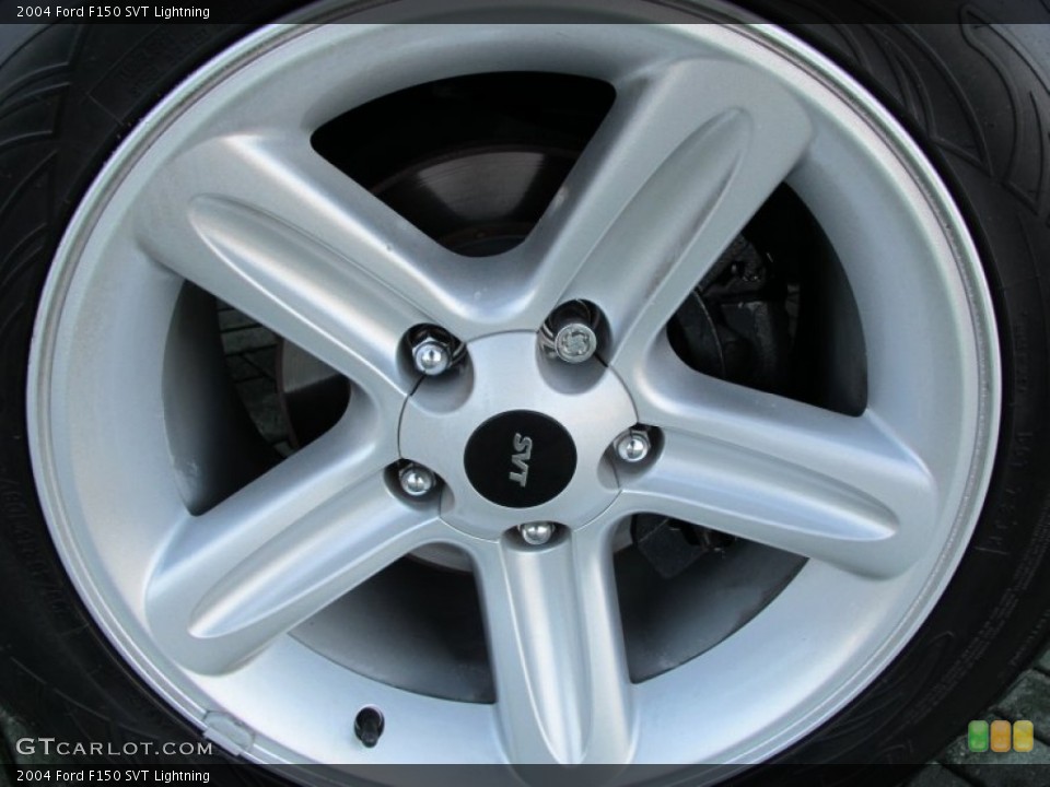 2004 Ford F150 SVT Lightning Wheel and Tire Photo #61250048