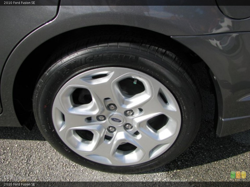 2010 Ford Fusion SE Wheel and Tire Photo #61298936