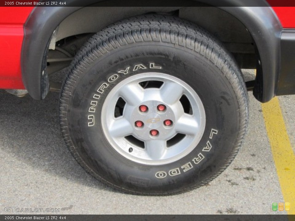 2005 Chevrolet Blazer LS ZR2 4x4 Wheel and Tire Photo #61349900