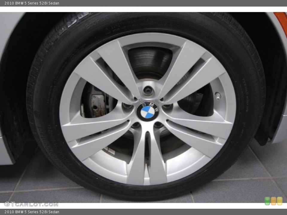2010 BMW 5 Series 528i Sedan Wheel and Tire Photo #61372293
