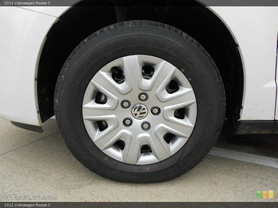 2012 Volkswagen Routan Wheels and Tires