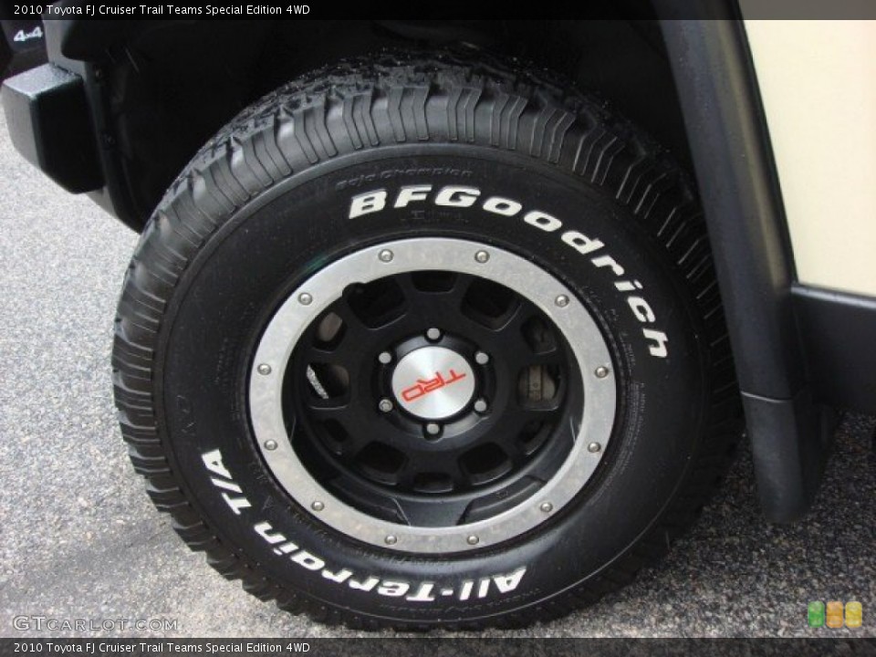 2010 Toyota FJ Cruiser Trail Teams Special Edition 4WD Wheel and Tire Photo #61396646