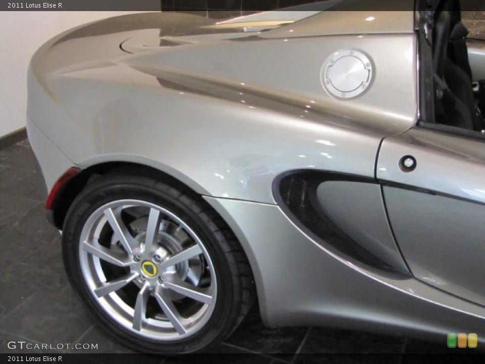 2011 Lotus Elise Wheels and Tires