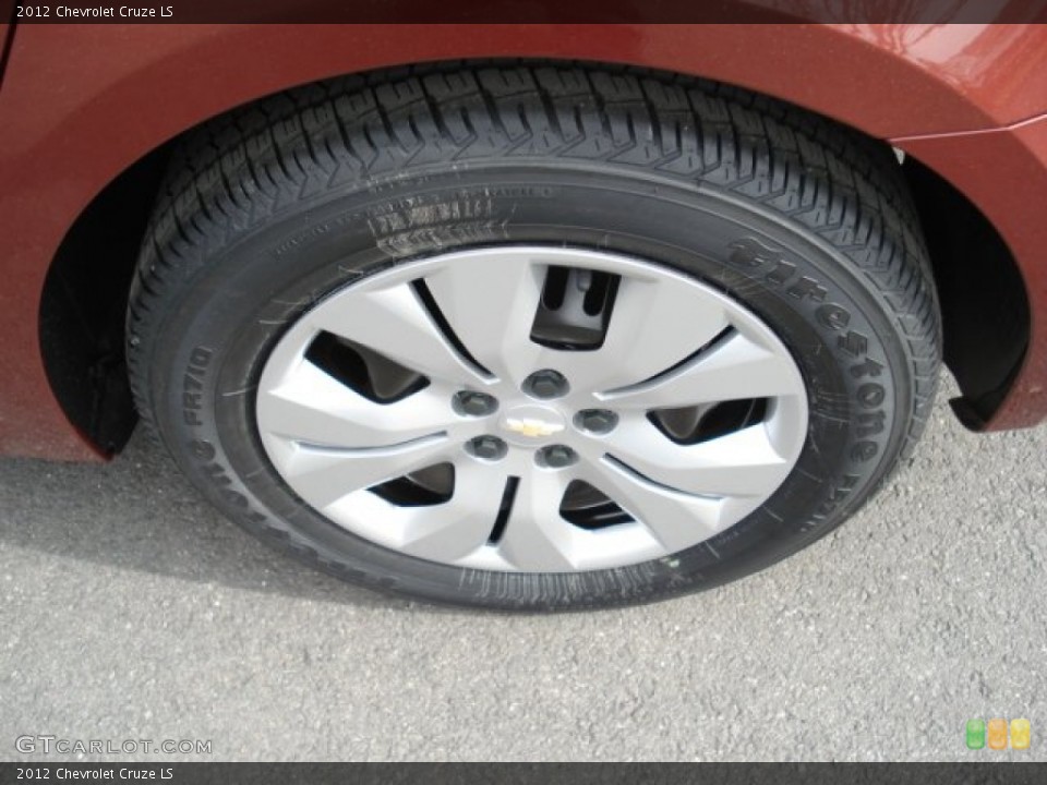 2012 Chevrolet Cruze LS Wheel and Tire Photo #61441147