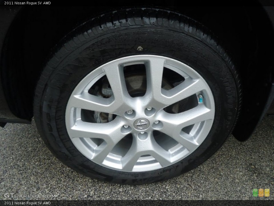 Nissan rogue rims and tires