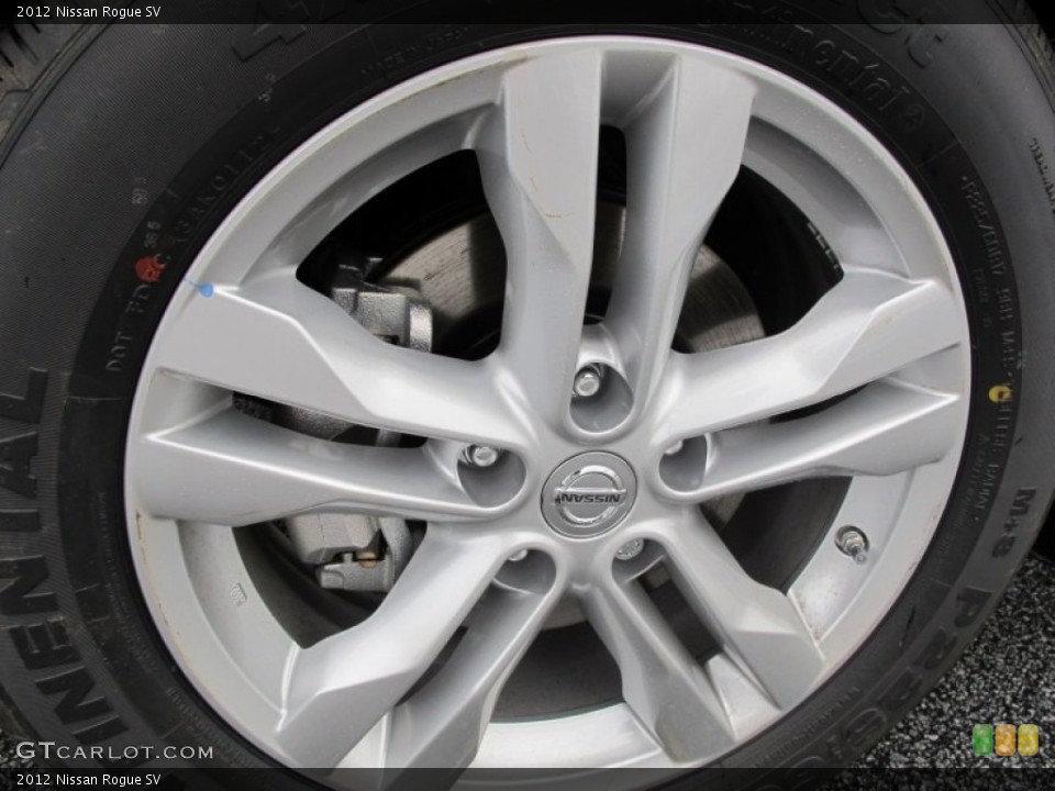 2012 Nissan Rogue SV Wheel and Tire Photo #61632929