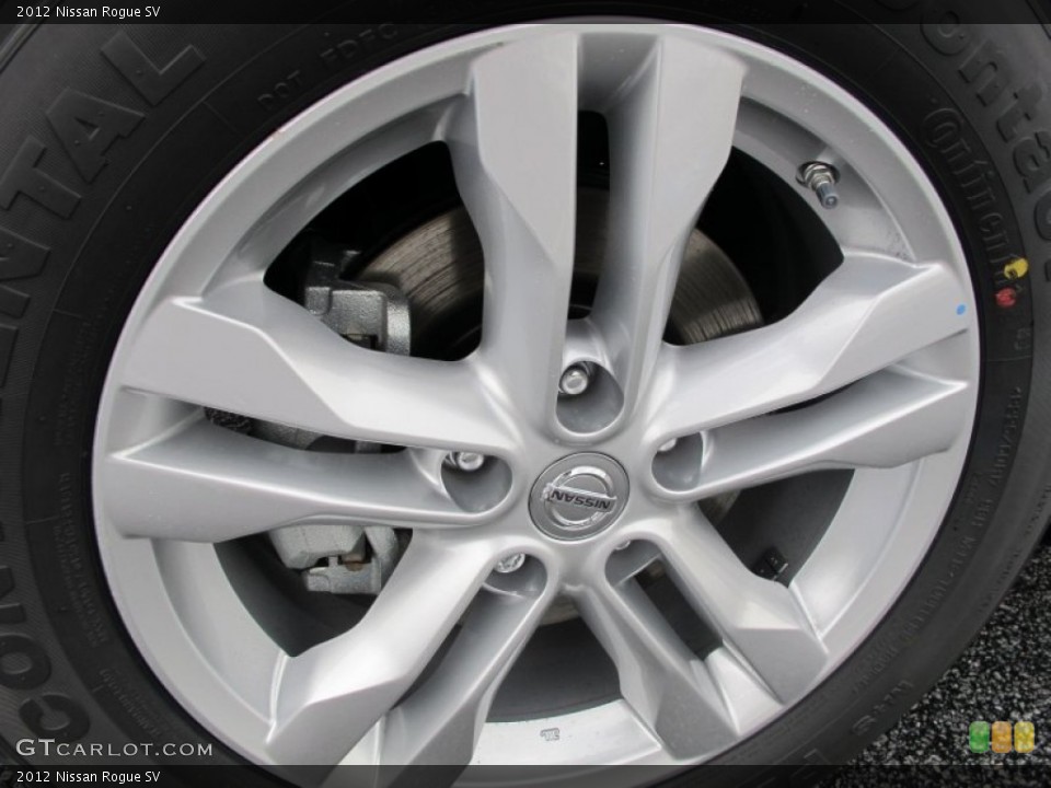 2012 Nissan Rogue SV Wheel and Tire Photo #61633070