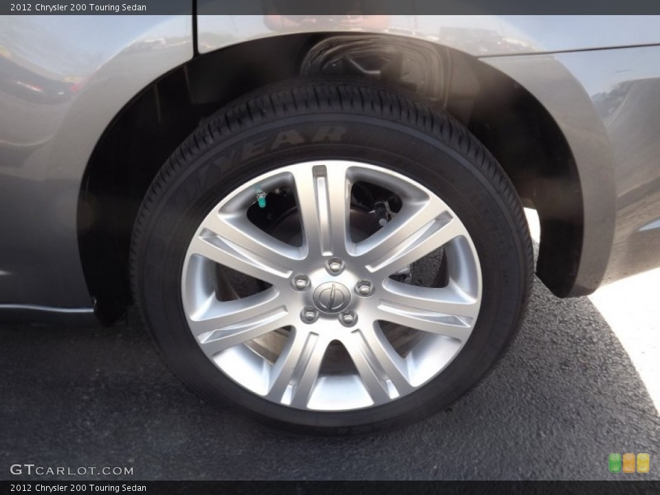 2012 Chrysler 200 Touring Sedan Wheel and Tire Photo #61672269
