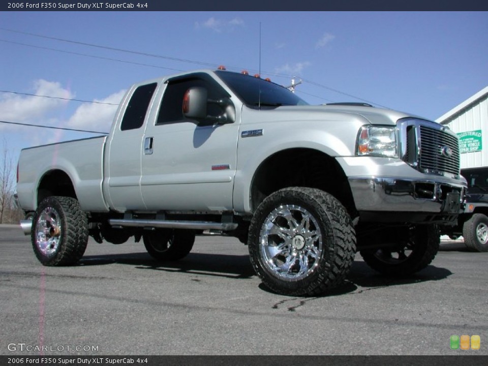 2006 Ford F350 Super Duty Custom Wheel and Tire Photo #61834719