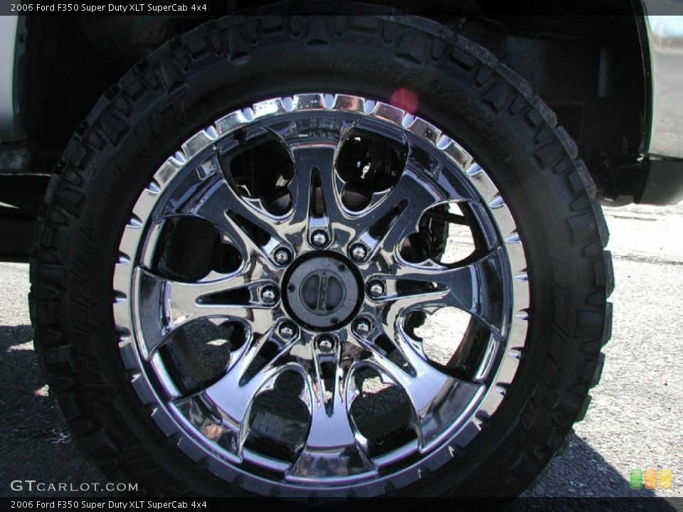 2006 Ford F350 Super Duty Custom Wheel and Tire Photo #61834766
