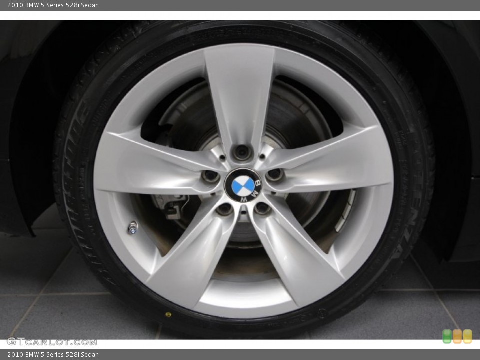 2010 BMW 5 Series 528i Sedan Wheel and Tire Photo #61845045
