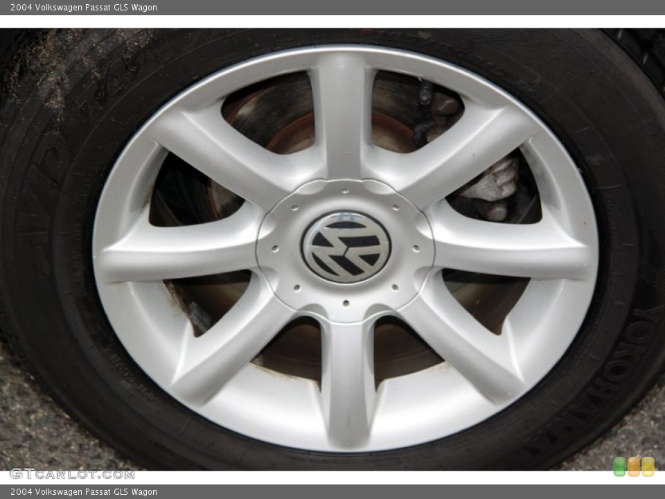 2004 Volkswagen Passat GLS Wagon Wheel and Tire Photo #61859754