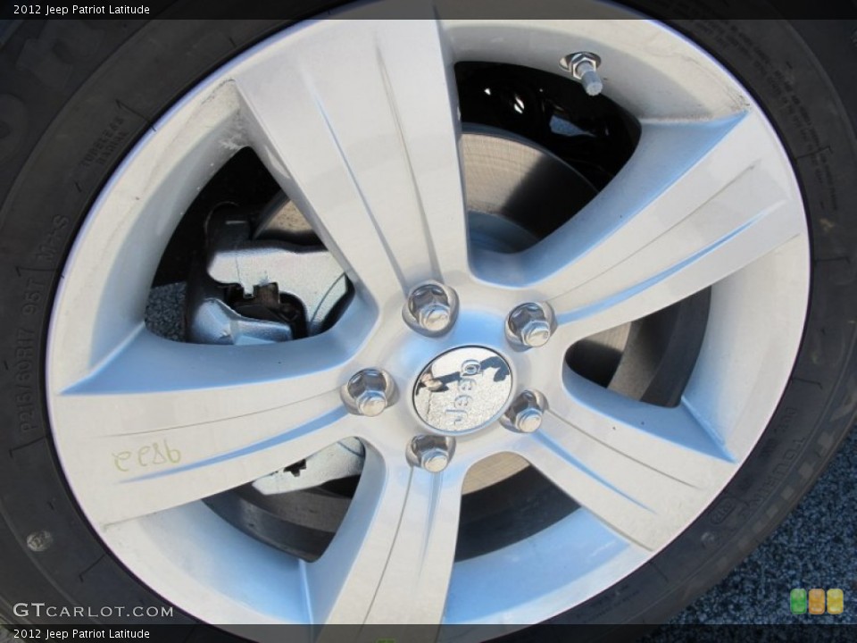 2012 Jeep Patriot Latitude Wheel and Tire Photo #61881738