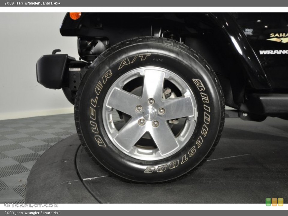 2009 Jeep Wrangler Sahara 4x4 Wheel and Tire Photo #61890018