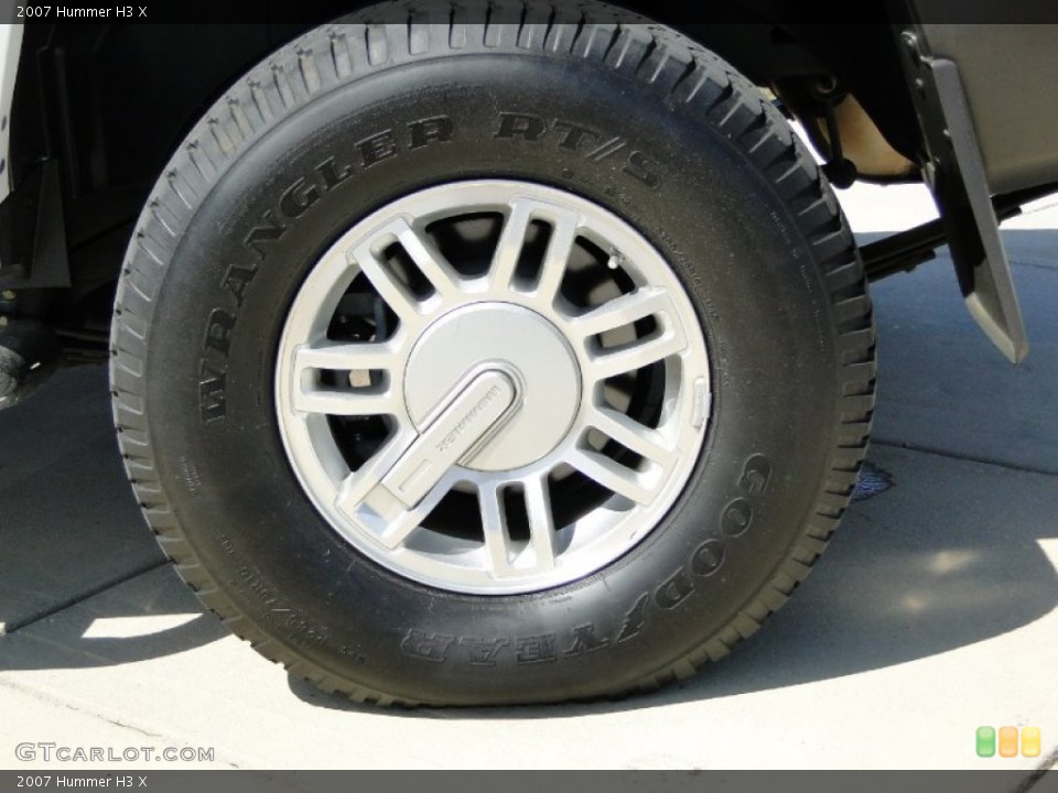 2007 Hummer H3 X Wheel and Tire Photo #61952903