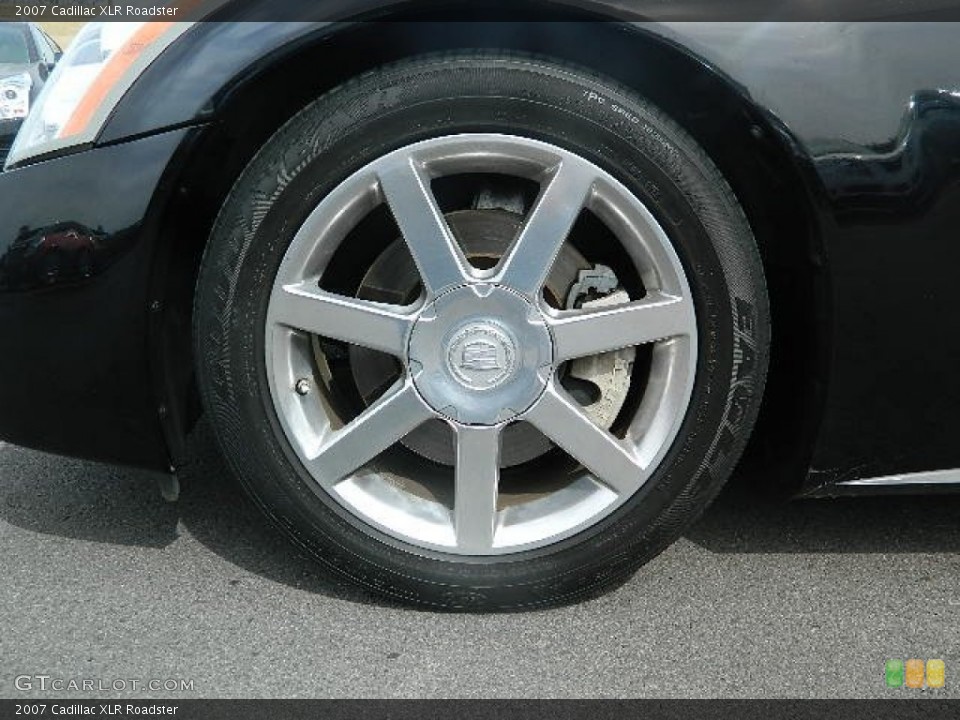 2007 Cadillac XLR Roadster Wheel and Tire Photo #62011095