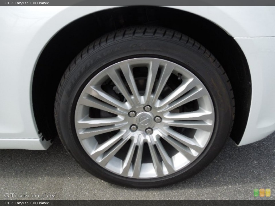 2012 Chrysler 300 Limited Wheel and Tire Photo #62016663