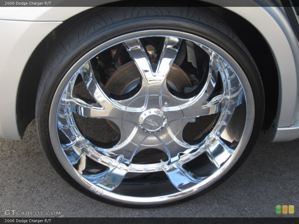 2006 Dodge Charger Custom Wheel and Tire Photo #62040798