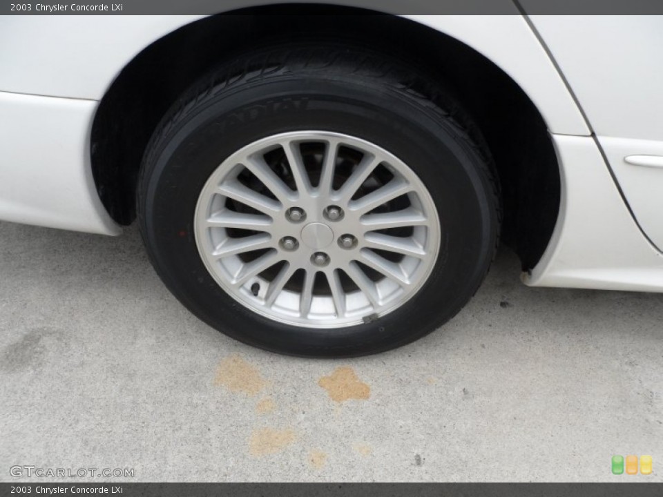 2003 Chrysler Concorde LXi Wheel and Tire Photo #62065611
