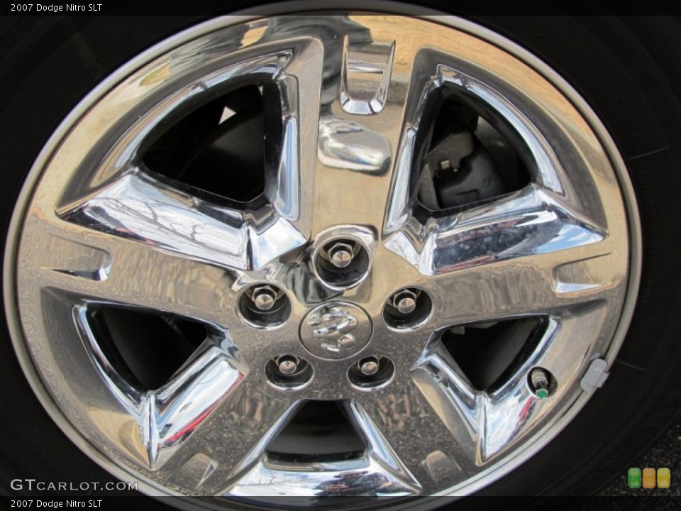2007 Dodge Nitro SLT Wheel and Tire Photo #62068293