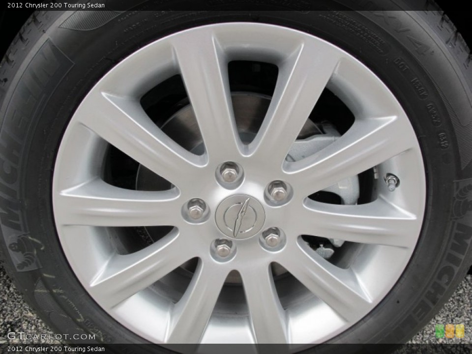 2012 Chrysler 200 Touring Sedan Wheel and Tire Photo #62152791