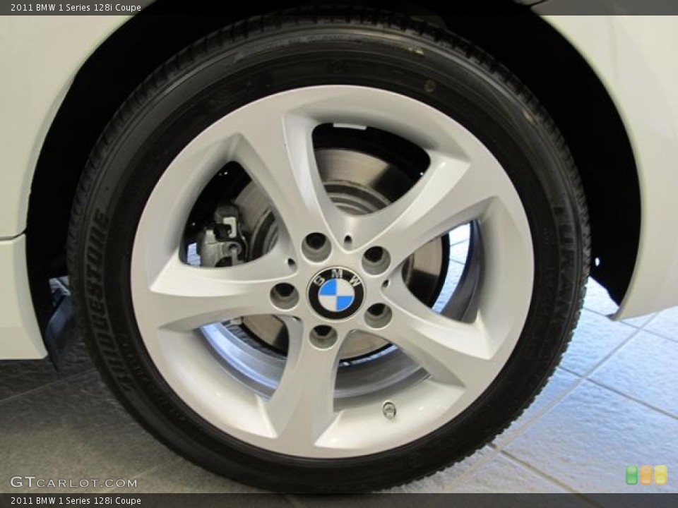 2011 BMW 1 Series 128i Coupe Wheel and Tire Photo #62167360