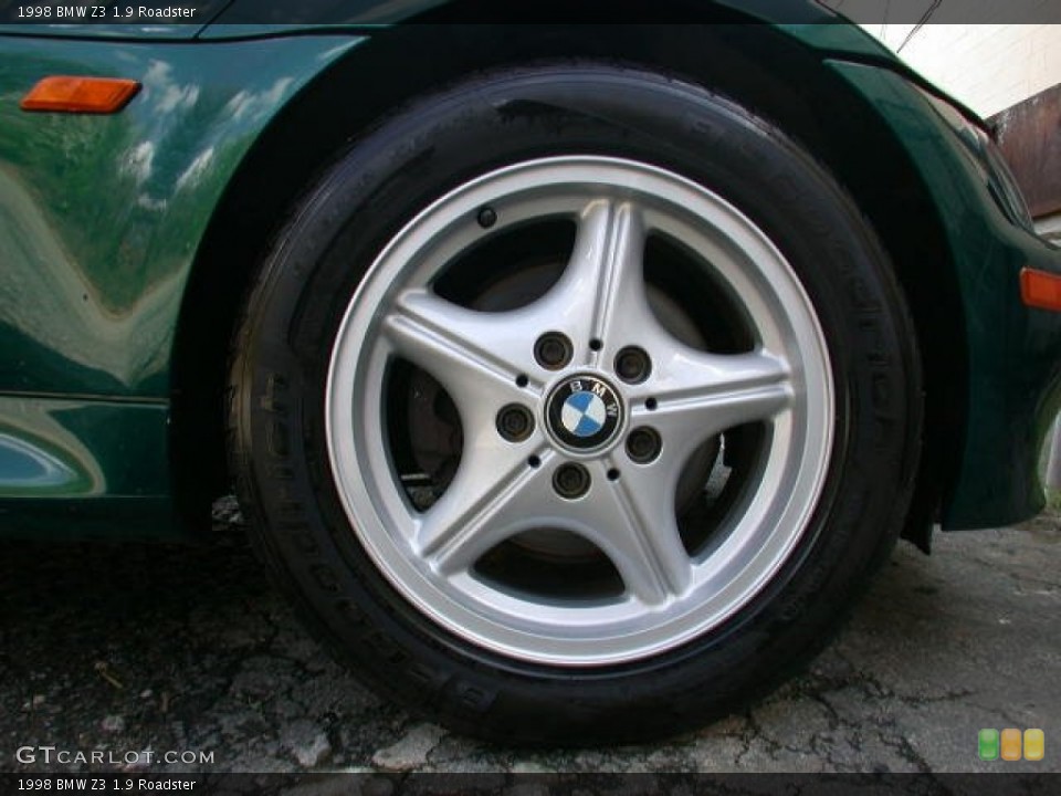 1998 BMW Z3 1.9 Roadster Wheel and Tire Photo #62313301
