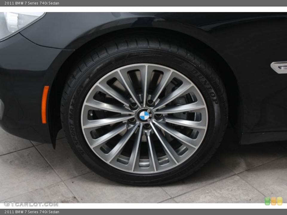 2011 BMW 7 Series 740i Sedan Wheel and Tire Photo #62350259