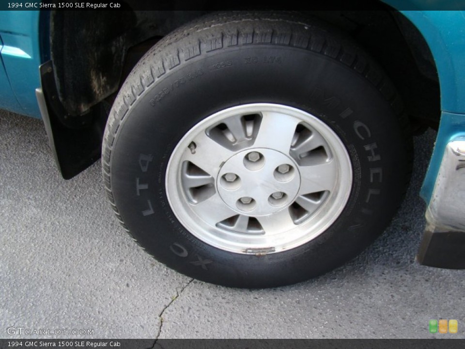 1994 GMC Sierra 1500 SLE Regular Cab Wheel and Tire Photo #62404182