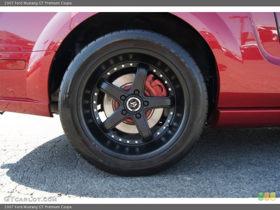 2007 Ford Mustang Custom Wheel and Tire Photo #62442387