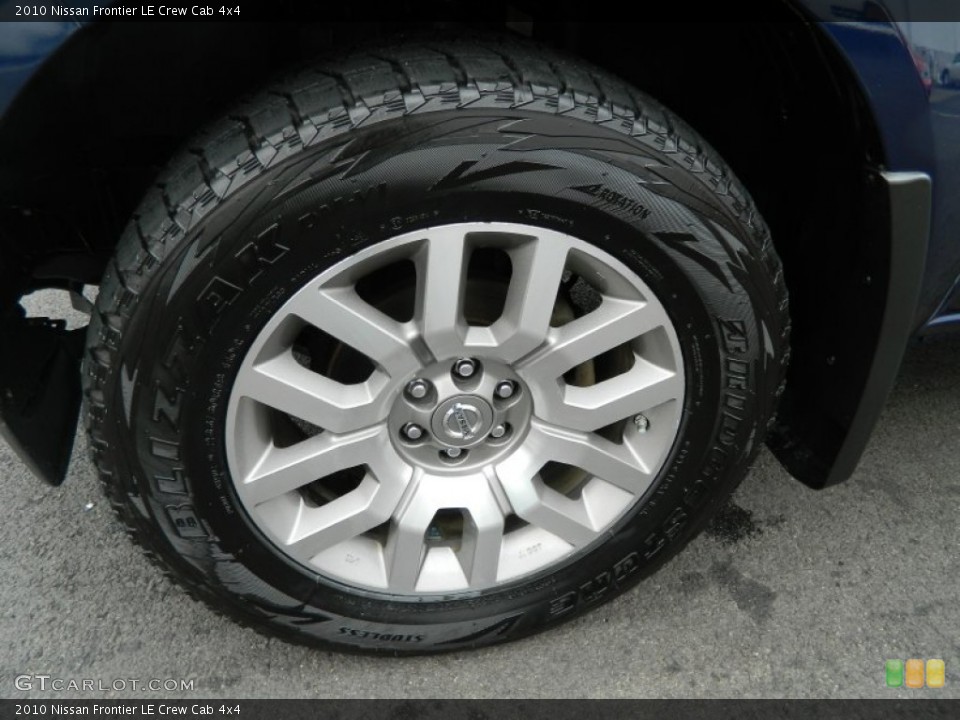 2010 Nissan Frontier LE Crew Cab 4x4 Wheel and Tire Photo #62494991