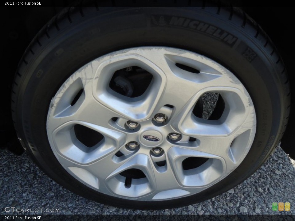 2011 Ford Fusion SE Wheel and Tire Photo #62516576