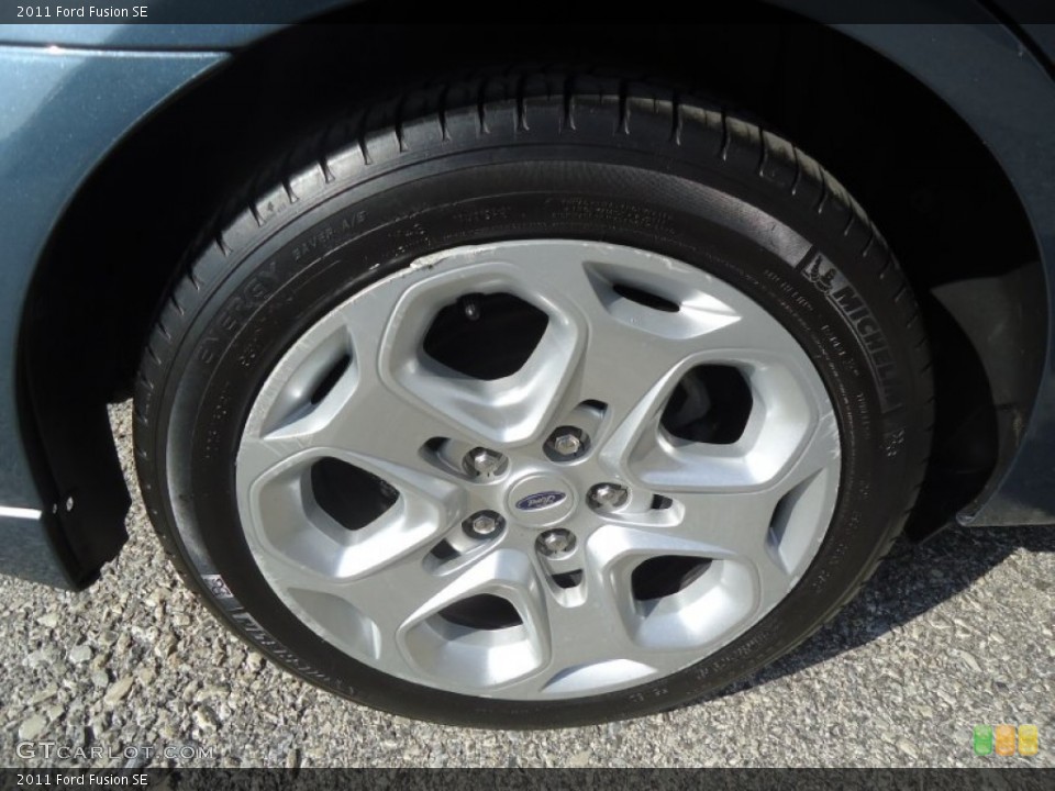 2011 Ford Fusion SE Wheel and Tire Photo #62516597