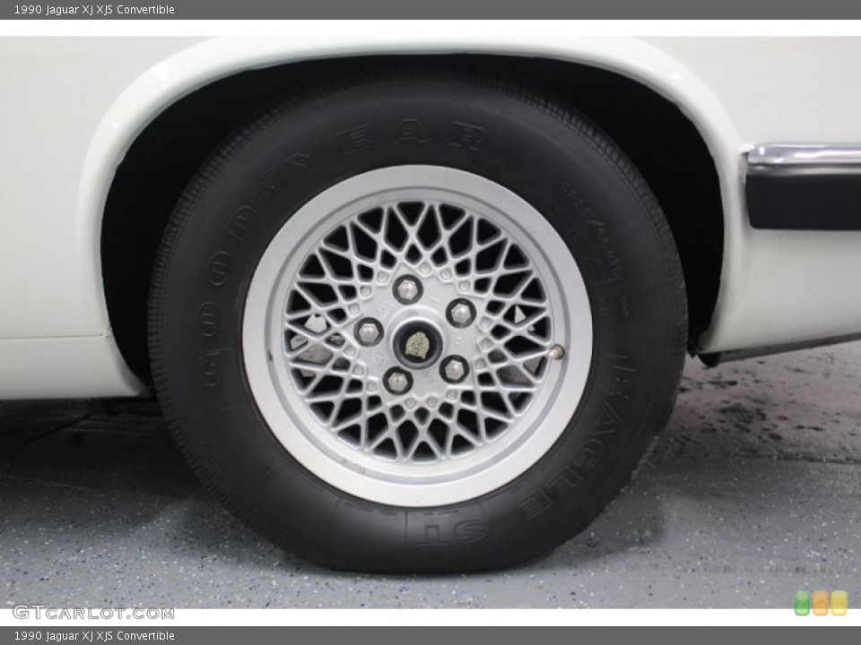 1990 Jaguar XJ XJS Convertible Wheel and Tire Photo #62522967