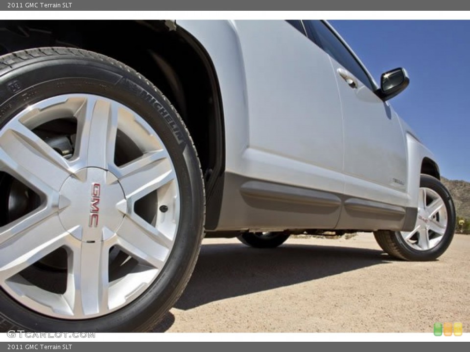 2011 GMC Terrain SLT Wheel and Tire Photo #62545507