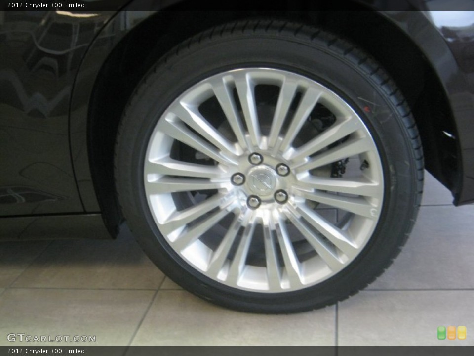 2012 Chrysler 300 Limited Wheel and Tire Photo #62549866