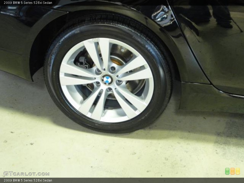 2009 BMW 5 Series 528xi Sedan Wheel and Tire Photo #62627057