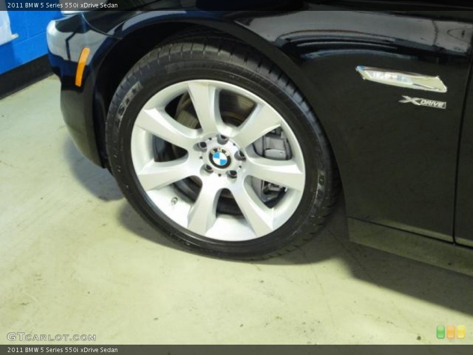 2011 BMW 5 Series 550i xDrive Sedan Wheel and Tire Photo #62634531