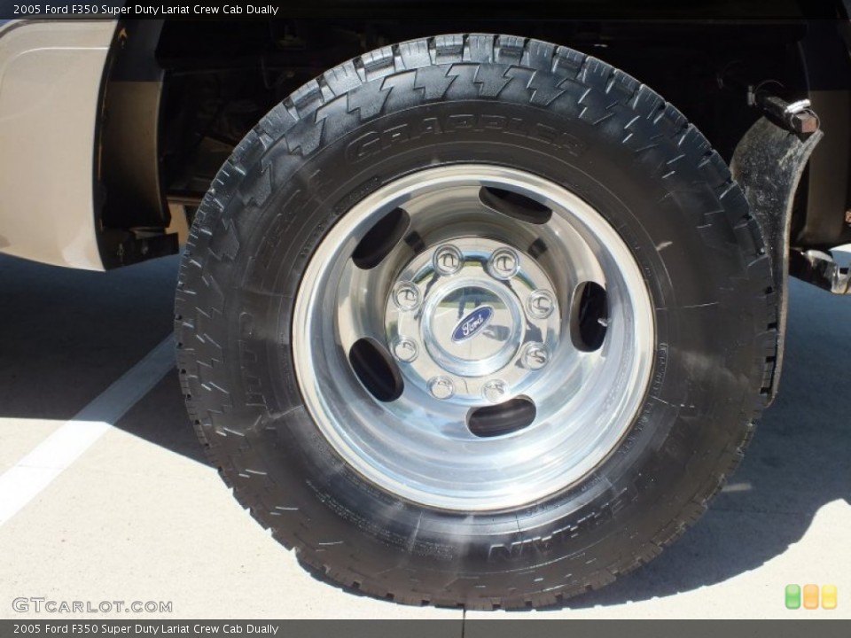 2005 Ford F350 Super Duty Lariat Crew Cab Dually Wheel and Tire Photo #62666660